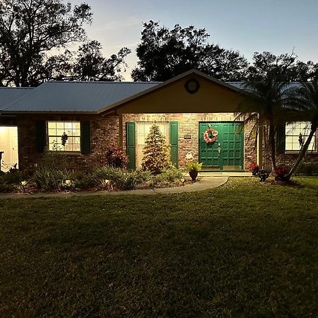 Lake Valrico'S Camelot Court With Heated Pool & Access To Private Lake Exterior photo