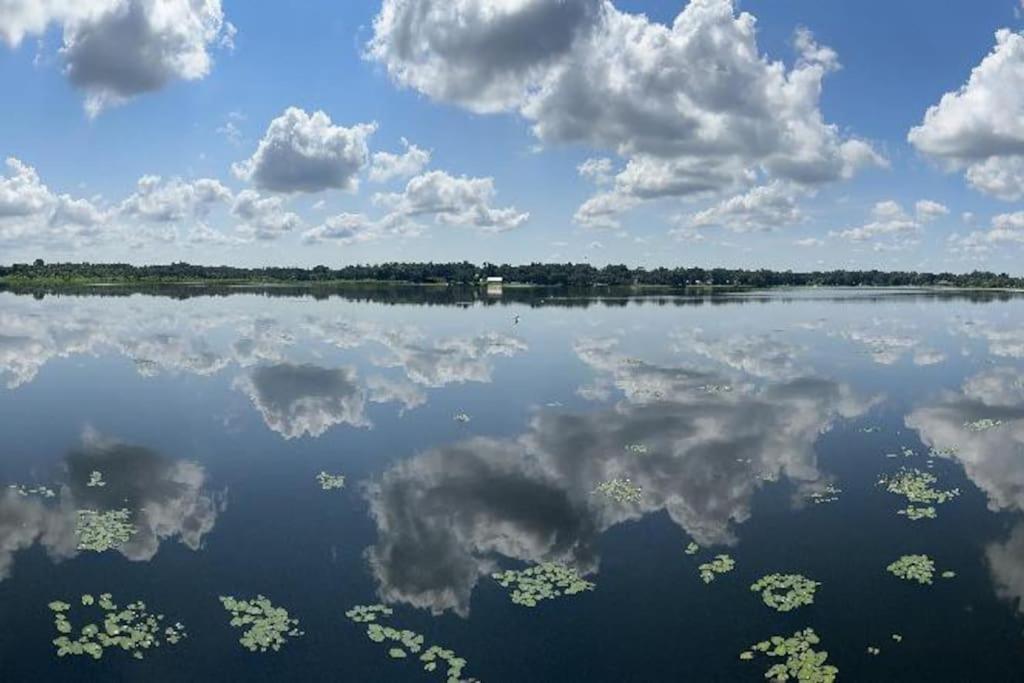 Lake Valrico'S Camelot Court With Heated Pool & Access To Private Lake Exterior photo