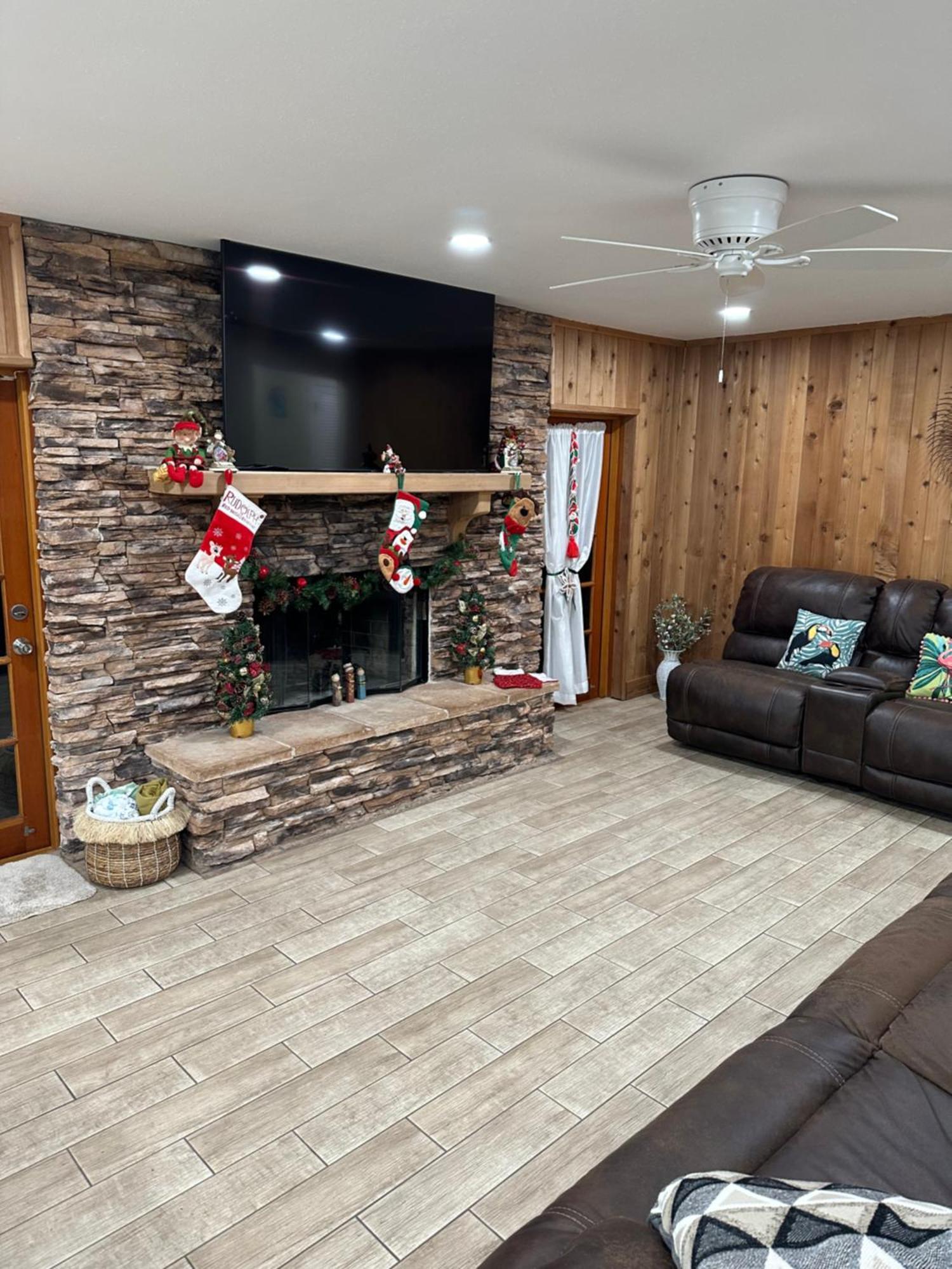 Lake Valrico'S Camelot Court With Heated Pool & Access To Private Lake Exterior photo